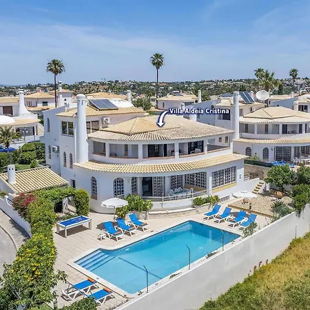 Villa Aldeia Cristina By